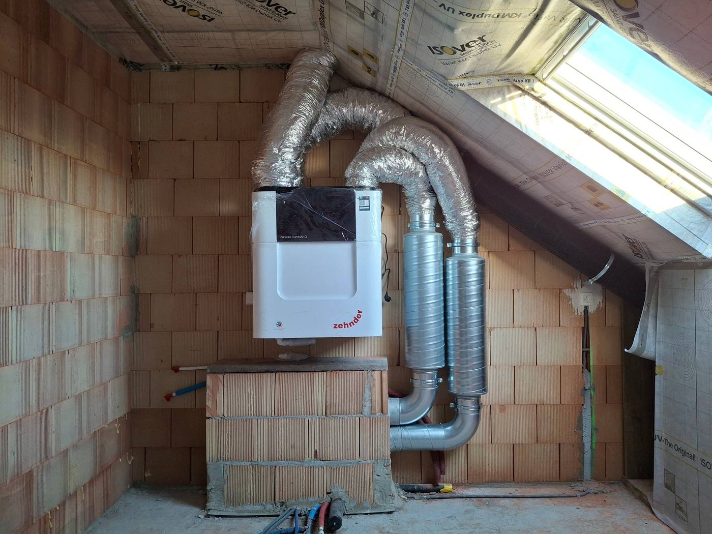 Zehnder-ventilatietoestel in een woning